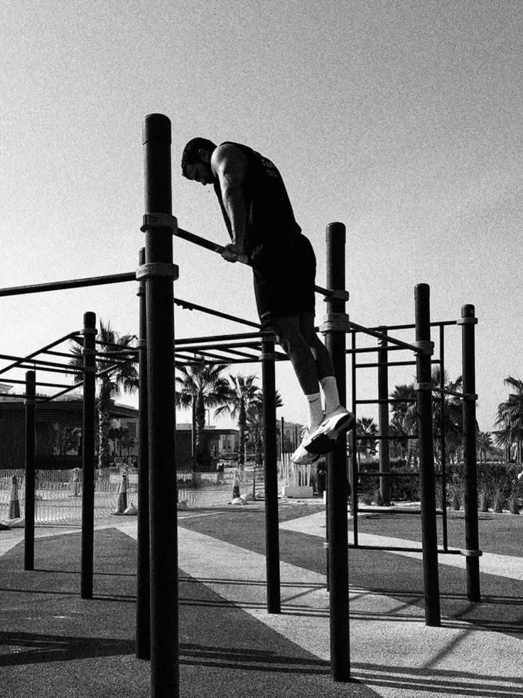 Calisthenics training on bars